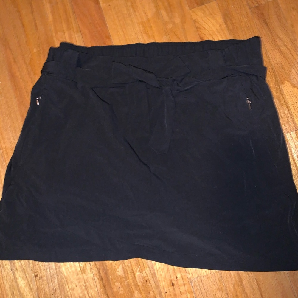 Black Pocket Skort